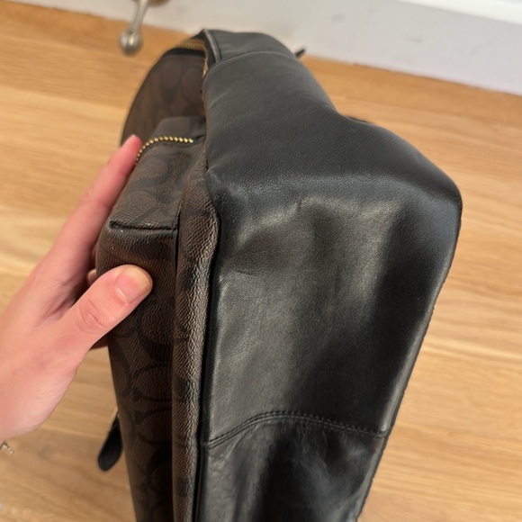 COACH mini Charlie Backpack - Signature Black and Brown - Picture 4 of 7